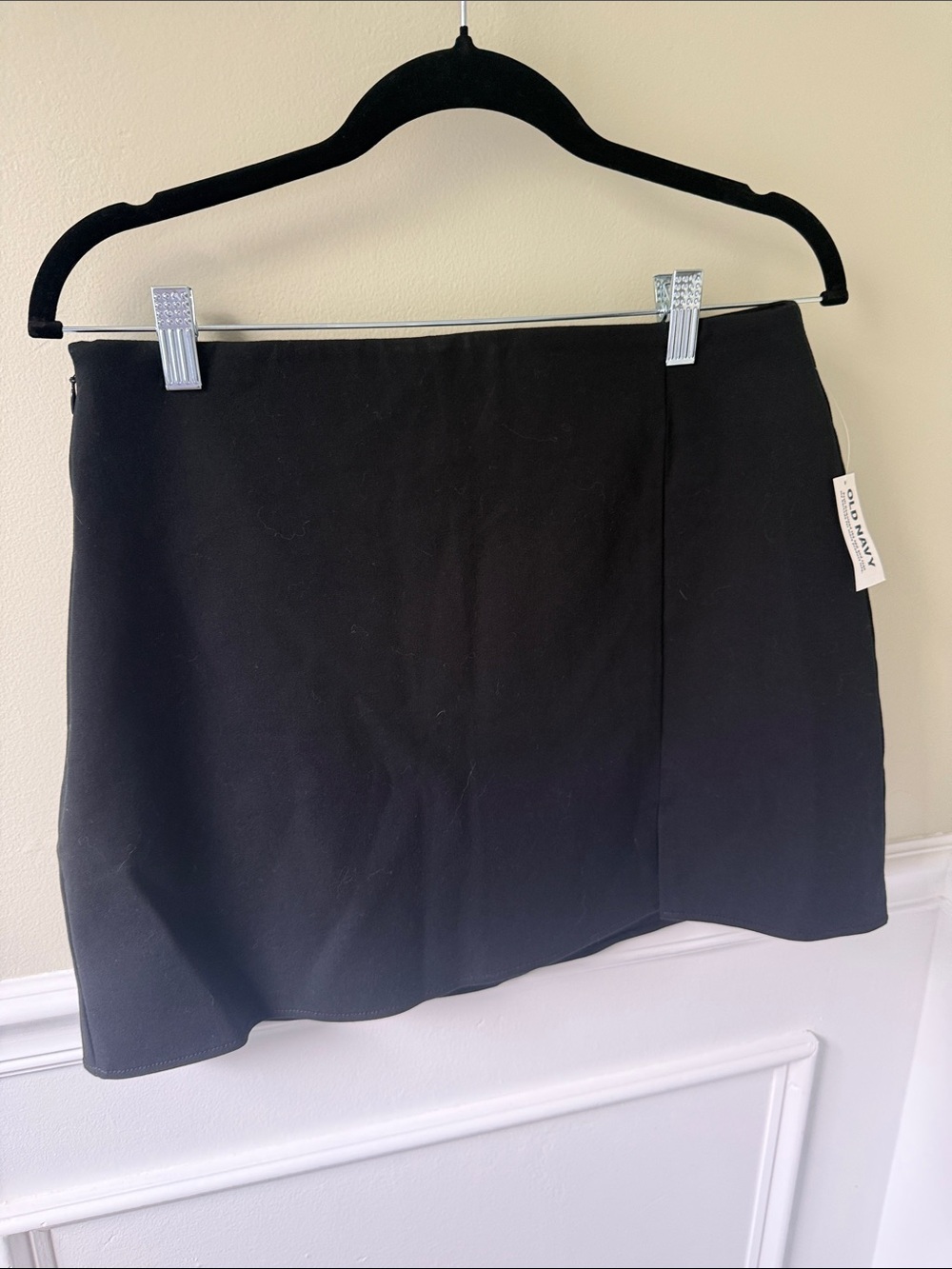 NWT Old Navy Black Mini Skirt medium petite